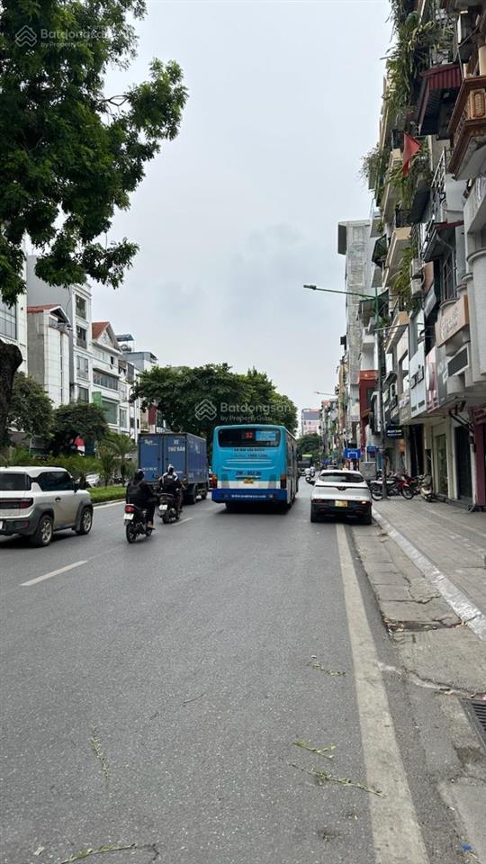 Trung tâm ba đình  đội cấn 98m2 giá ~170tr/m2 nhà 5 tầng chắc chắn.