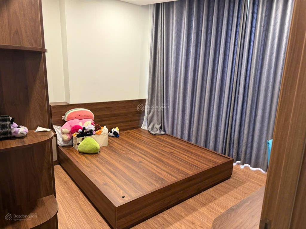 Chính chủ bán căn góc 97m2 tòa g1 le grand jardin tầng 3, đông nam sổ đỏ sẵn sàng