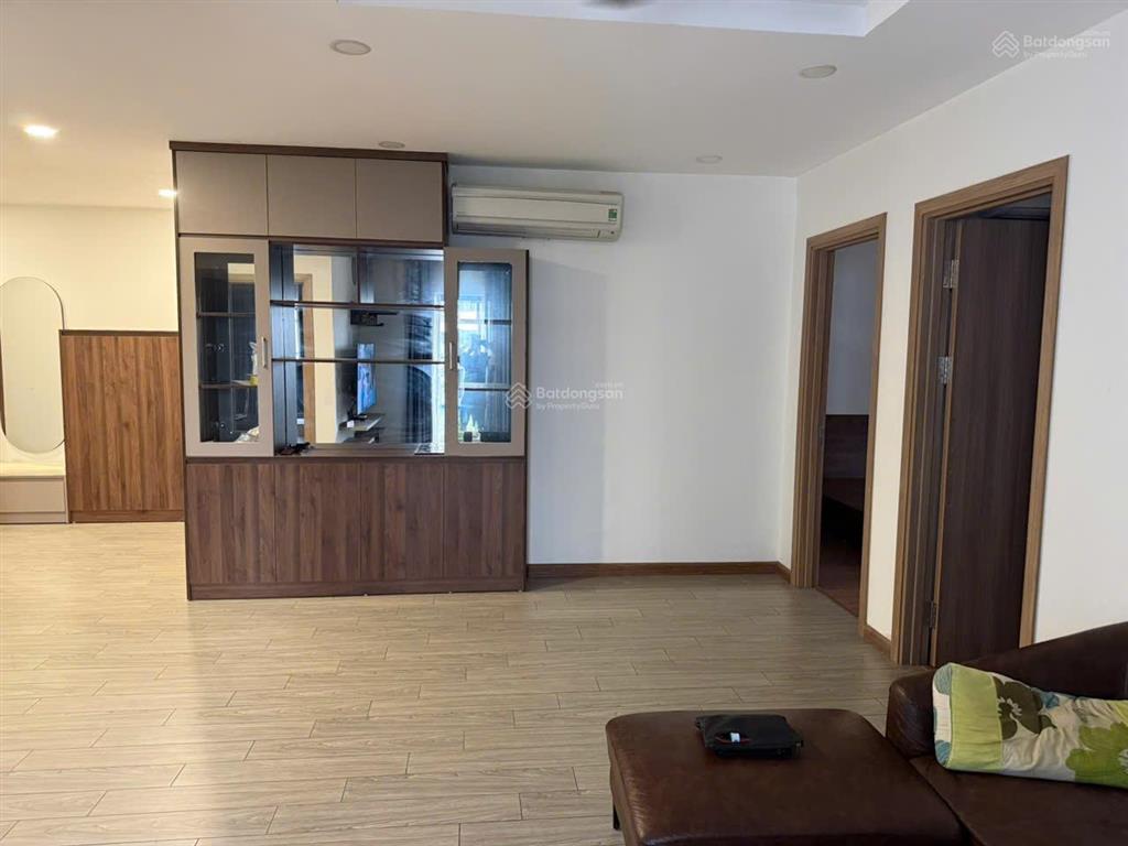 Chính chủ bán căn góc 97m2 tòa g1 le grand jardin tầng 3, đông nam sổ đỏ sẵn sàng