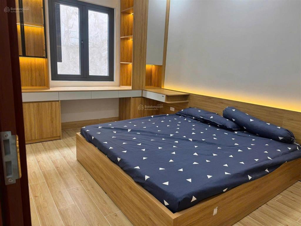 Bán nhà full nội thất gần siêu thị go tân uyên