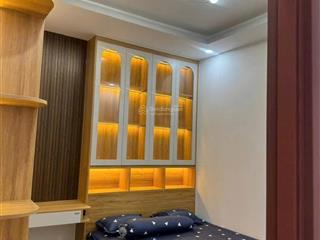 Bán nhà 1 trệt 1 lầu 1 sân thượng mới xây, sổ riêng tại tân uyên bình dương