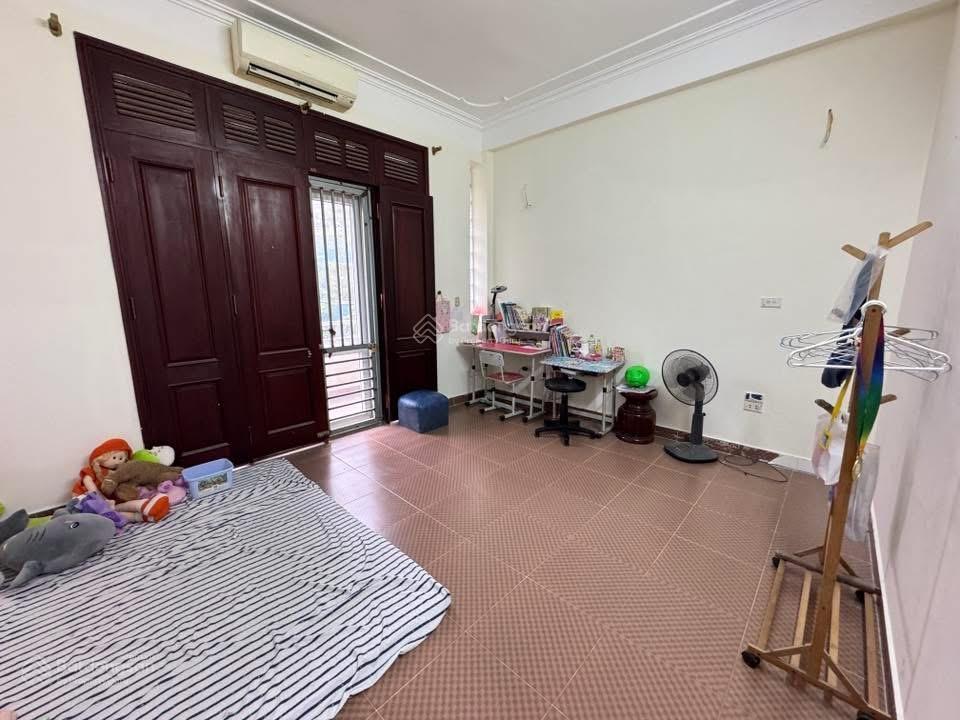 Bán nhà mặt phố lê ngọc hân  hai bà trưng  dt 53m² x 5 tầng. giá 45.9 tỷ