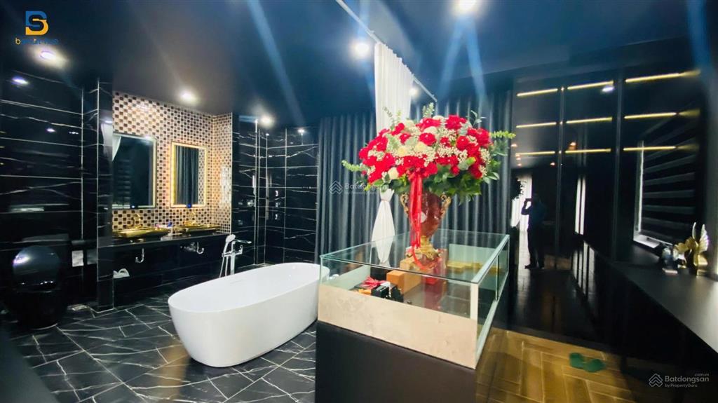 Căn góc 03 mặt tiền dường full nội thất cao cấp indochine