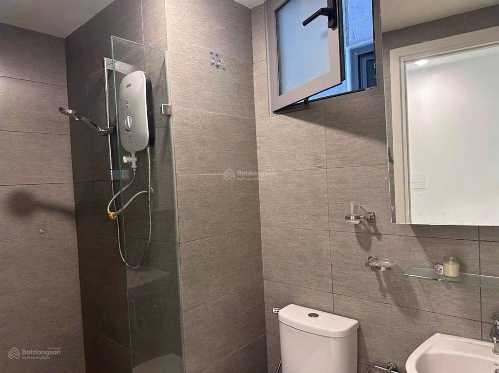 Bán cc hausneo giá 3.55 tỷ, dt 55m2, 2pn+1wc có nội thất cơ bản tầng đẹp view thoáng. 0902 564 ***