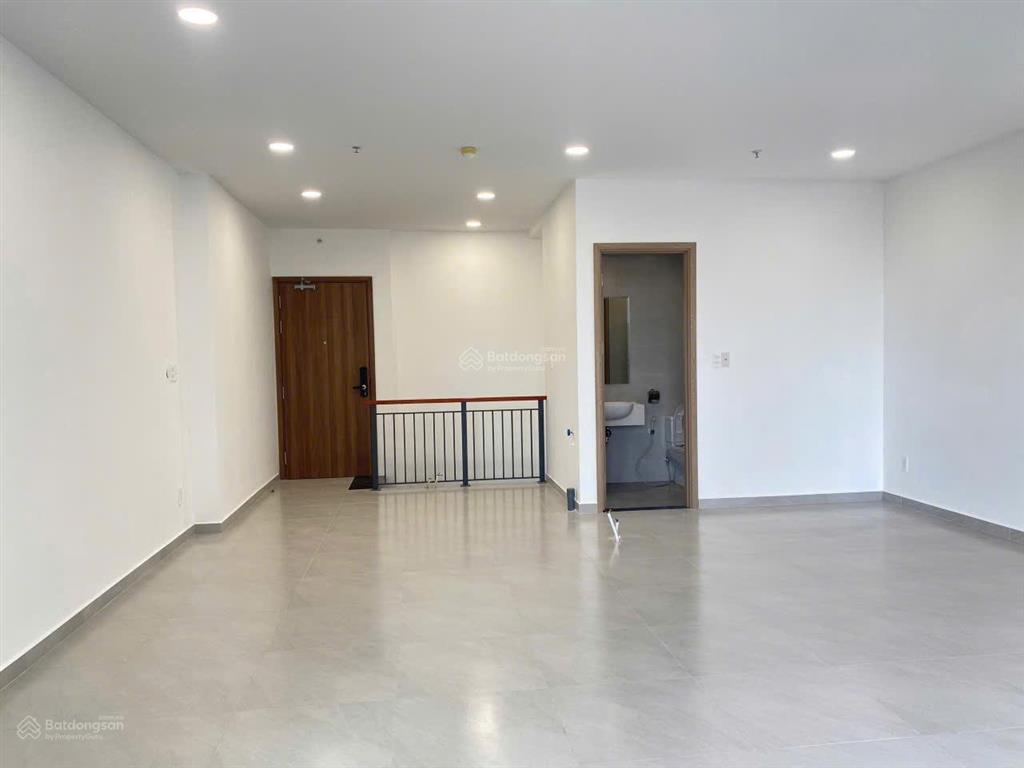 Cho thuê shophouse chung cư mới bàn giao mt eastmark để kinh doanh buôn bán thuận lợi, vào ở liền