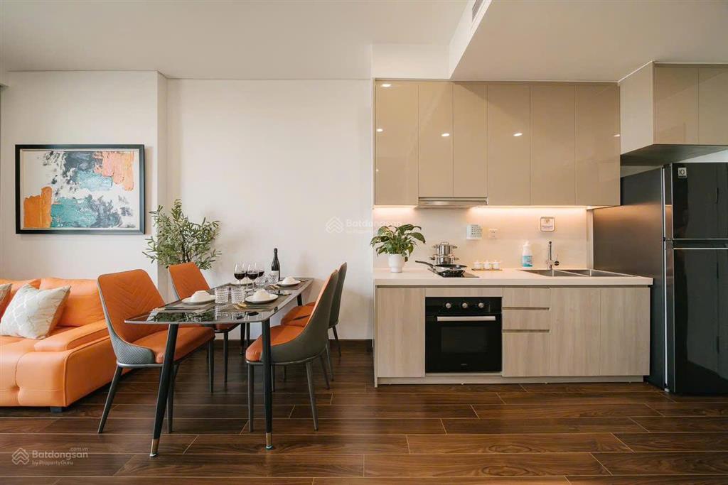 Chính chủ!!! bán căn 2n2wc, view hồ, giá 5.4 tỷ, full đồ tại tòa a masterise west height