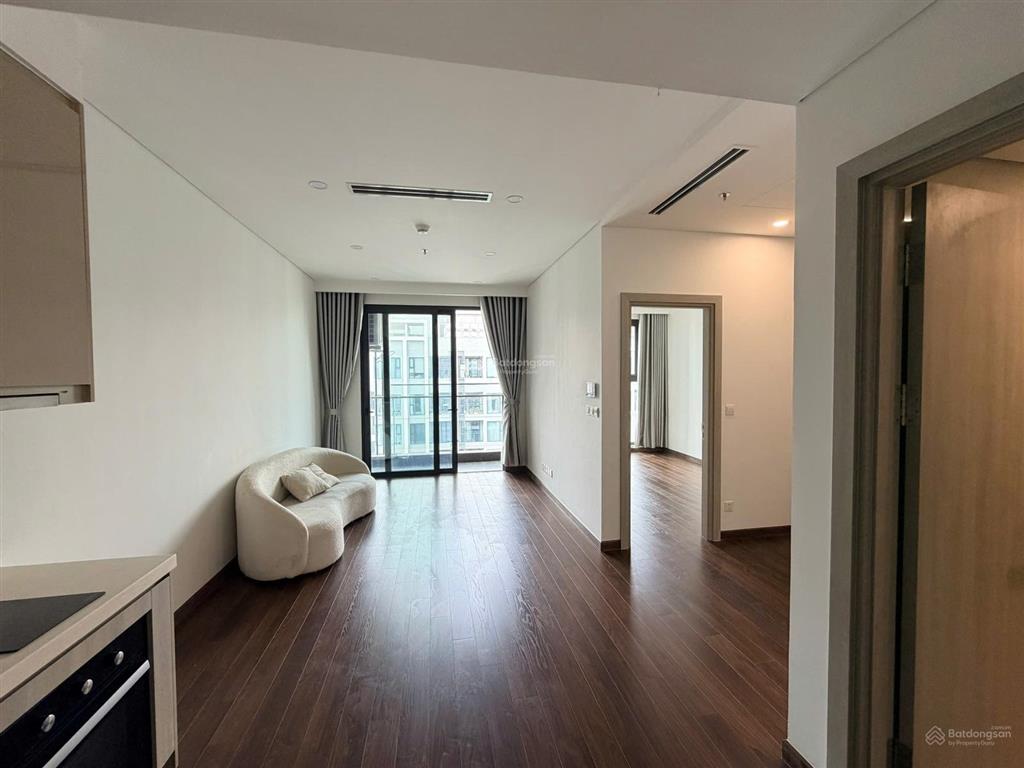 Chính chủ! căn 1n+ 4 tỷ, 47m2, nhà trống, tự decor, giá tốt tại tòa a masterise vinhomes smart city