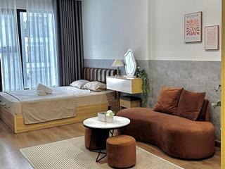 Chính chủ bán căn nhanh stu giá 2,7tỷ toà i2 tầng 23 full nội thất, sẵn sổ giao dịch*