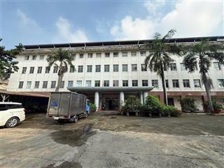 Cho thuê nhà võ văn kiệt, quận 6  diện tích lớn  1410m2  4 tầng  550triệu/tháng