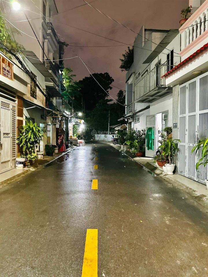 Nhà đẹp ở hoàng hoa thám 2,85tỷ cho 49,7m2 bình thạnh. nhà có nội thất, sổ hồng riêng