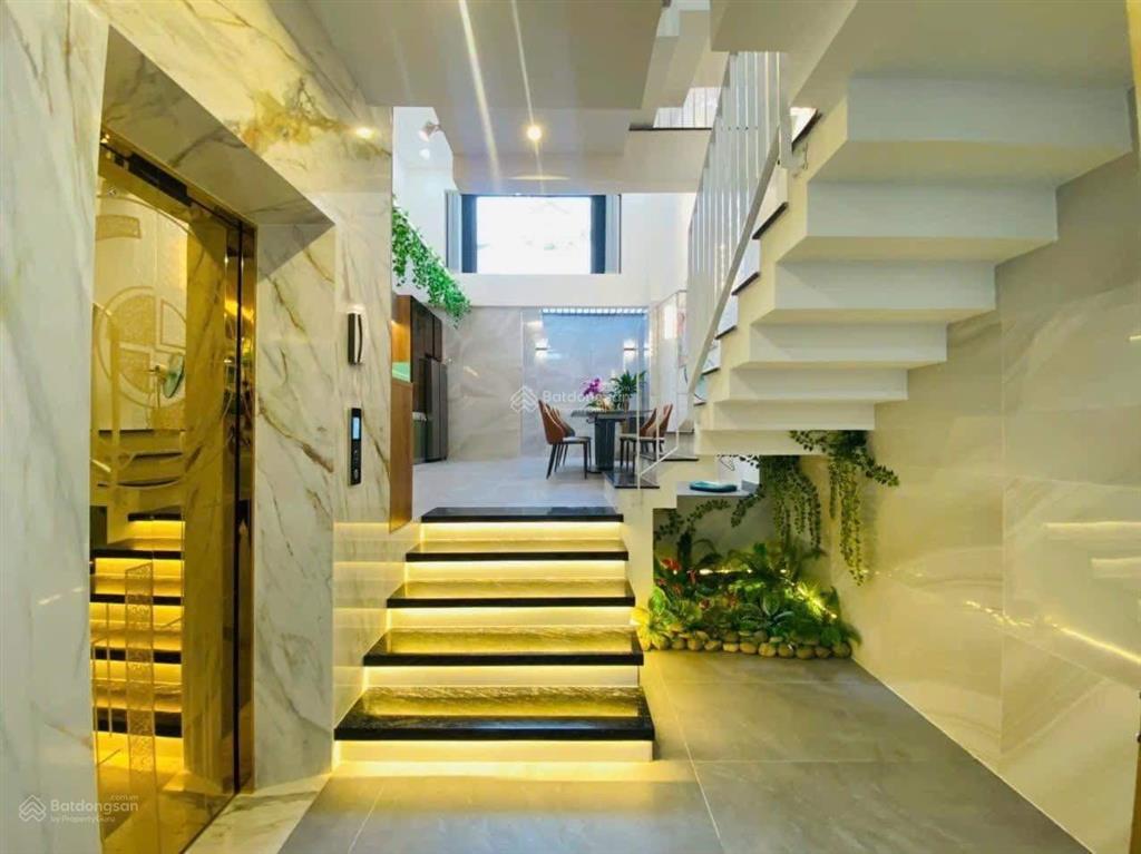 Bán nhà phan văn trị, 4 tỷ 1, 57,1m2, p. 14, quận bình thạnh. hxh 5m, 4pn 5wc, gần chợ bà chiểu