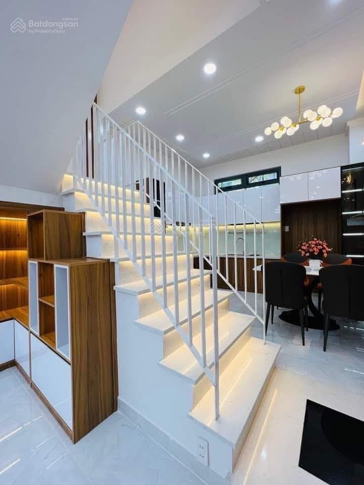 Bán nhà chính chủ ở nguyễn xí 59,7m2, cho 3,5tỷ bình thạnh. sổ hồng riêng