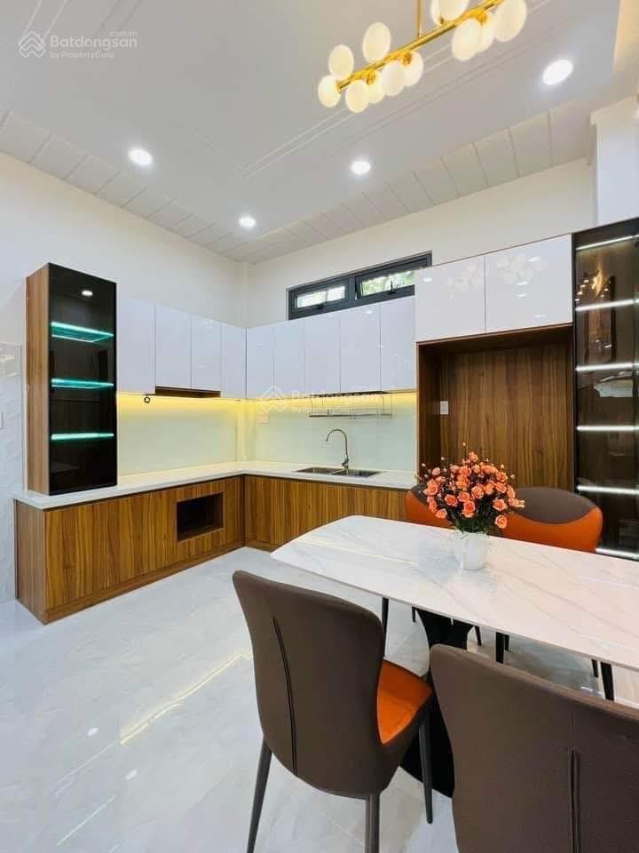 Bán nhà chính chủ ở nguyễn xí 59,7m2, cho 3,5tỷ bình thạnh. sổ hồng riêng