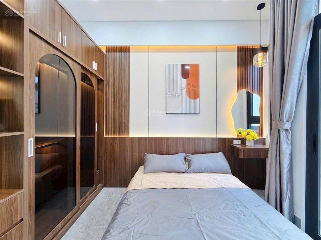 Chính chủ gửi nhà ở hoàng hoa thám cho 2,69 tỷ 49,7m2. nội thất cơ bản, sẵn hđ thuê. sổ hồng riêng