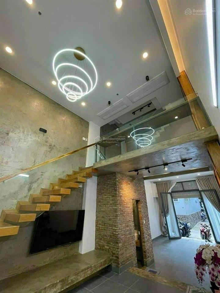 Sốc! 2,89 tỷ sở hữu nhà ở phan đăng lưu, quận phú nhuận 49m2. sổ hồng riêng, hoàn công đủ