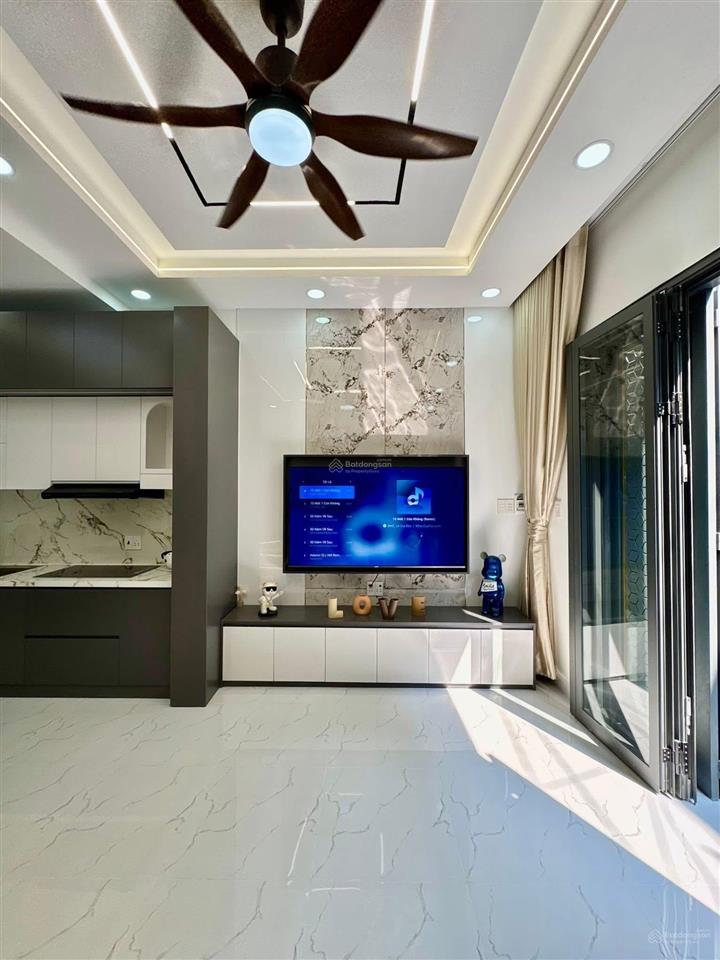 Chủ bán gấp do cần tiền 41,2m2 nhà đường nguyễn thái sơn, gò vấp. sổ hồng riêng