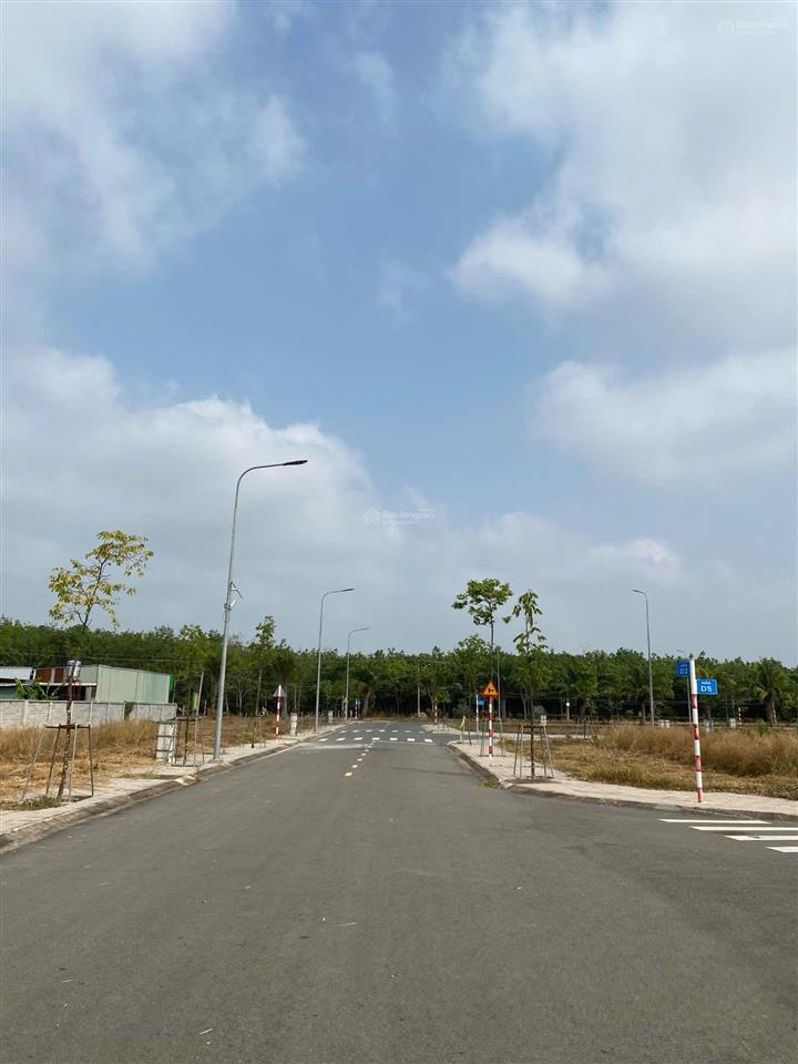 Bán đất trung tâm hành chính bàu bàng f0 85m2, 2 tỷ 180 full thổ cư đất ở đô thị