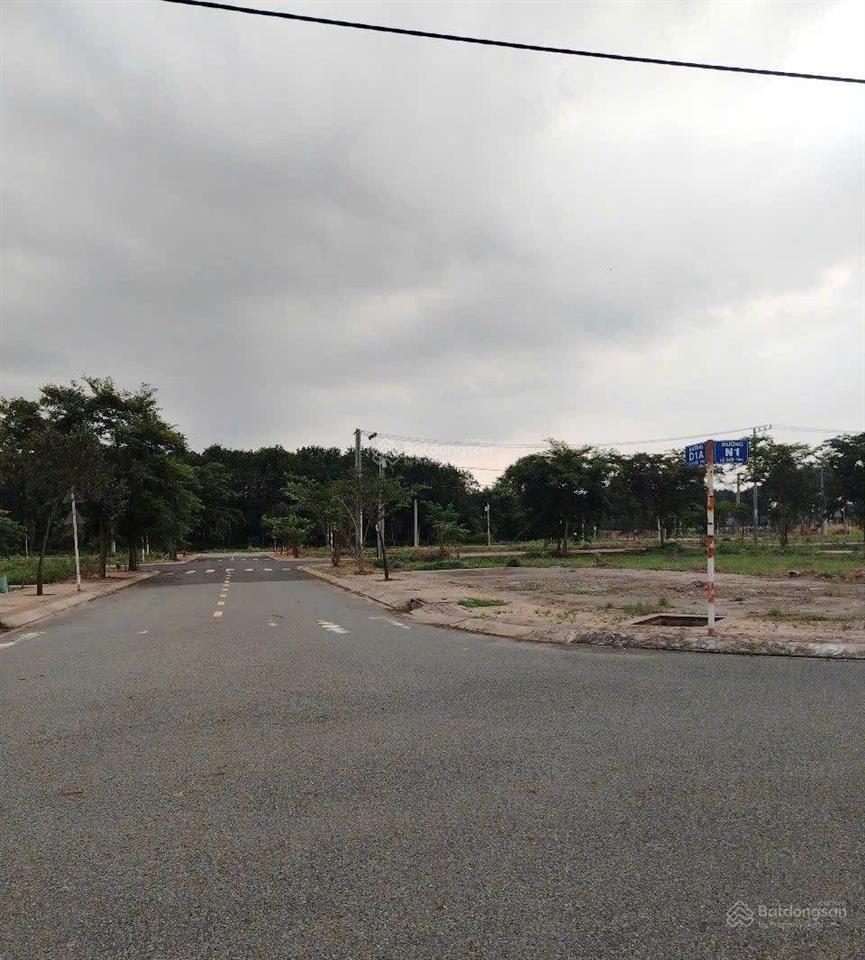 Mở bán đợt mới khu đức phát 3  bàu bàng
lô 85m2 giá f0 3 tỷ 520  thổ cư 100%, đấy đô thị.