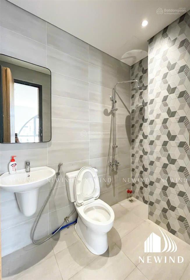 Trống 1 mã cuối studio cửa sổ trời trung tâm q7 tdt rmit lotte phú mỹ hưng tower sc vivo kcx nttu