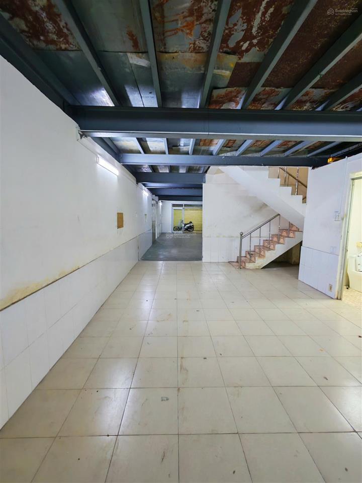 Bán nhà bình tân ngang 12m diện tích lớn