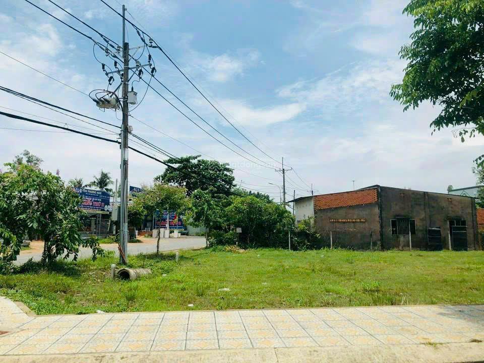 Cần vốn gấp ! bán đất 98m2 ở củ chi. giá sốc 600tr