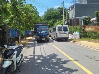 Bán gấp lô đất 136,6m2 full thổ cư, đ. phan văn hớn, x. bà điểm, hóc môn