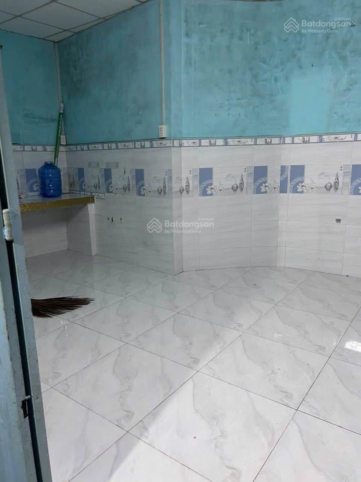 Cần bán gấp nhà 32m2 2 phòng ngủ ,x.tân thông hội , củ chi . giá 423 triệu