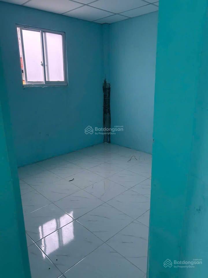 Cần bán gấp nhà 32m2 2 phòng ngủ ,x.tân thông hội , củ chi . giá 423 triệu
