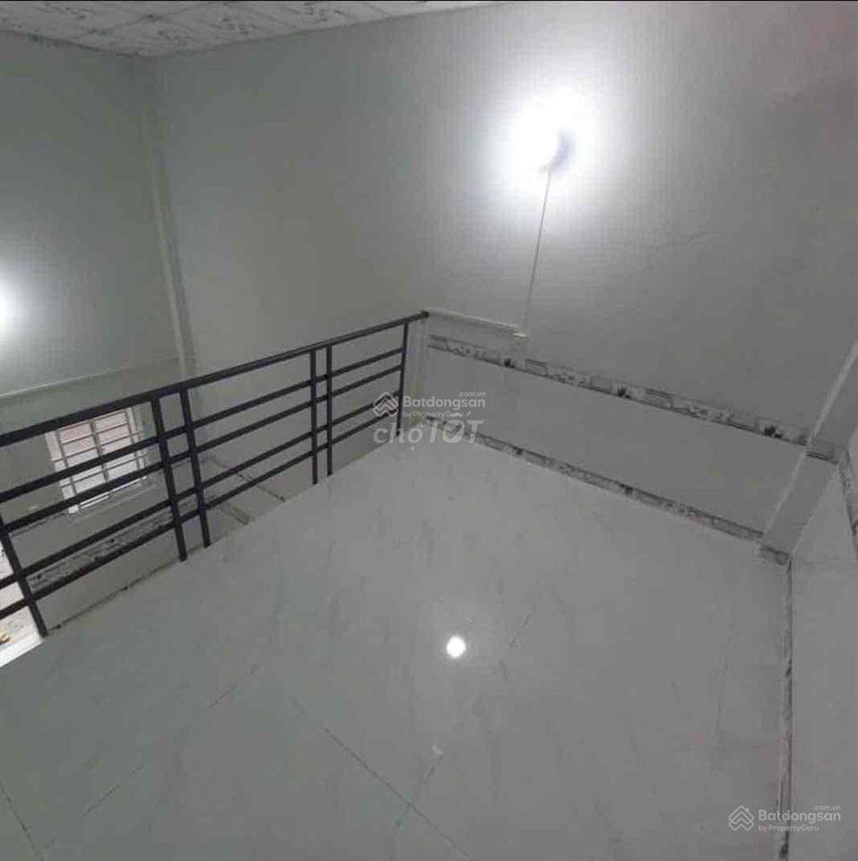 Bán gấp dãy trọ 210m2 10 phòng tn 15 triệu / tháng, x. tân thông hội, củ chi