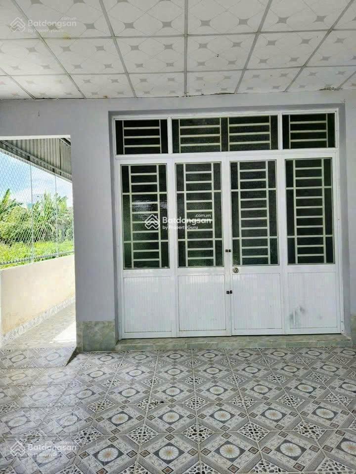 Chủ ngộp bán lỗ lô 120m2 4 phòng tn 8 triệu/tháng, x. tân an hội, củ chi