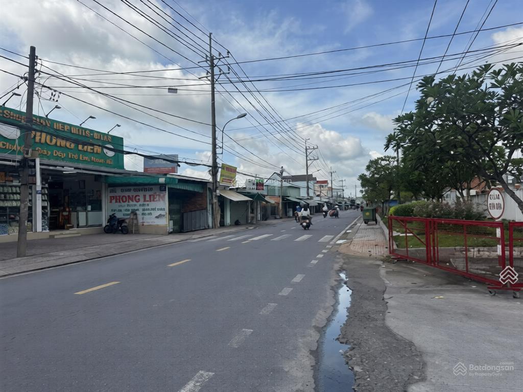Cần bán gấp đất đất 123m2 full thổ , ngay x.tân an hội ,củ chi giá 795 triệu