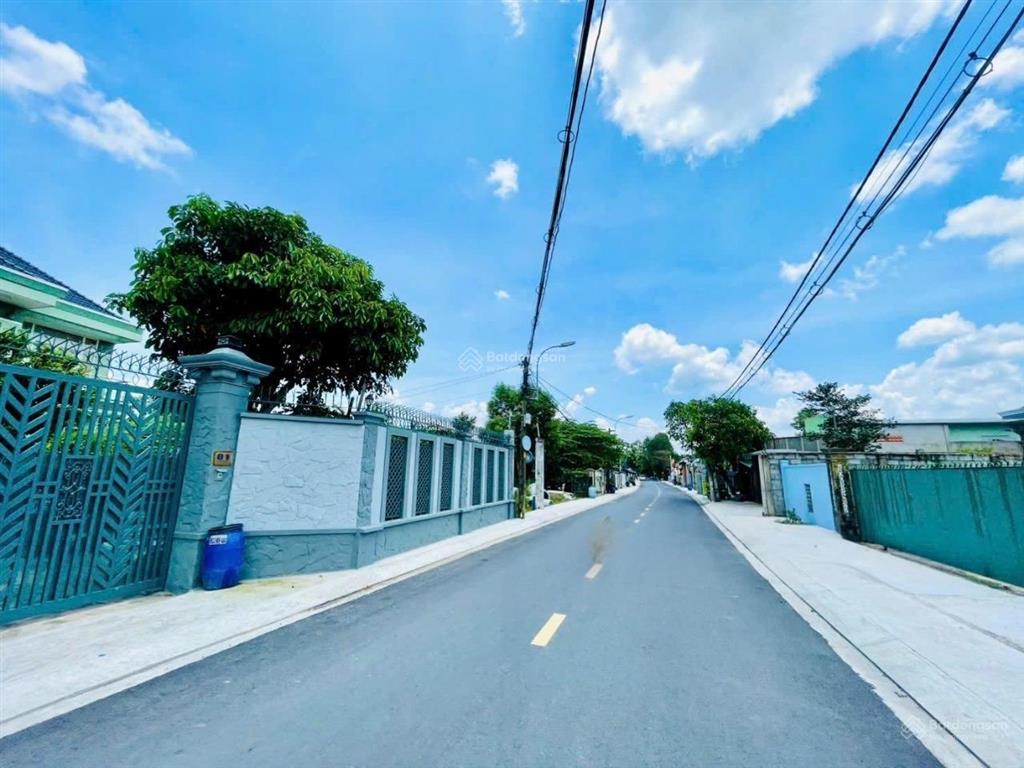 Chủ ngộp bán đất 300m2 full thổ, ngay x. tân an hội, củ chi