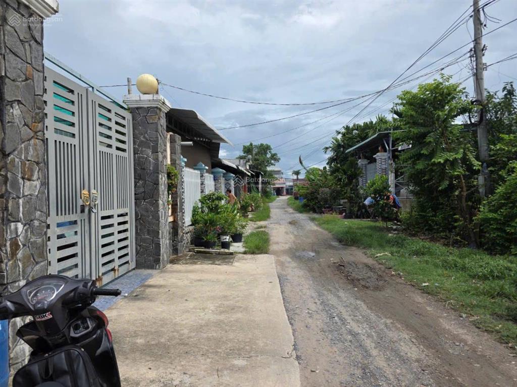 Chủ ngộp cần bán gấp đất 180m2 ngay kcn gần ngay trảng bàng giá 780 triệu