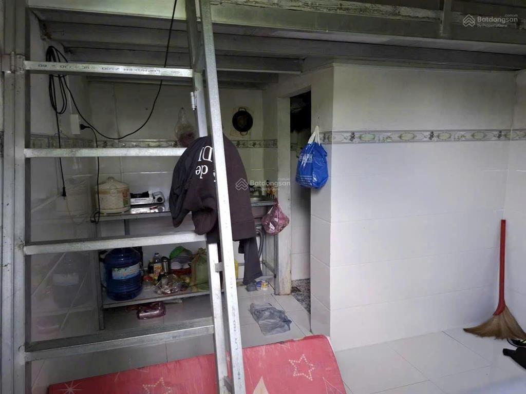 Chủ ngộp cần bán dãy trọ 276m2, 10pn, tn 18 triệu / tháng ngay kcn phước đông, giá 895 triệu