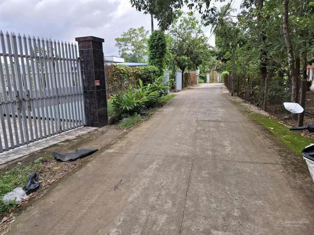 Chủ ngộp cần bán dãy trọ 276m2, 10pn, tn 18 triệu / tháng ngay kcn phước đông, giá 895 triệu
