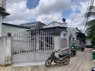 Bán gấp dãy trọ gần sát ngay kcn phước đông với 221m2 4pn tn 8tr/tháng giá 900 triệu