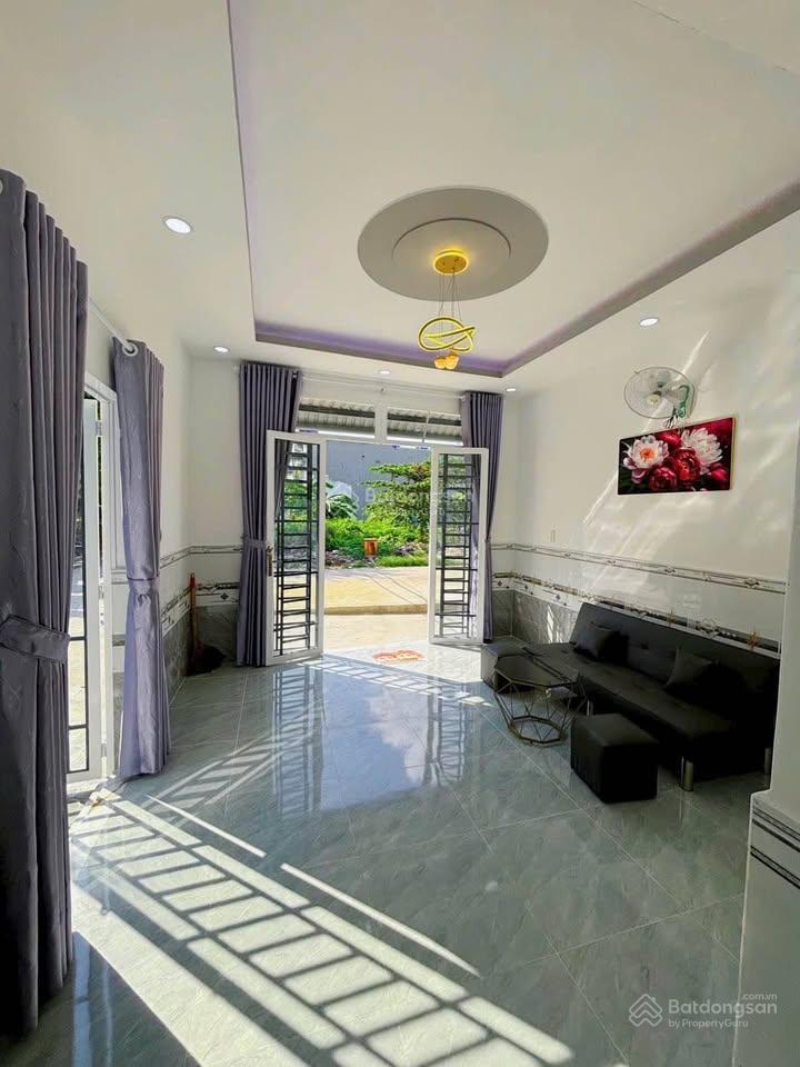 Bán nhanh nhà 60m2 tặng đồ nội thất ngay x. tân phú trung, củ chi. giá 825 triệu