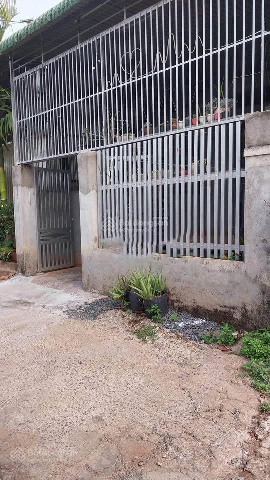 Chủ ngộp cần bán nhà 103m2 ngay x. tân phú trung, củ chi giá 825 triệu