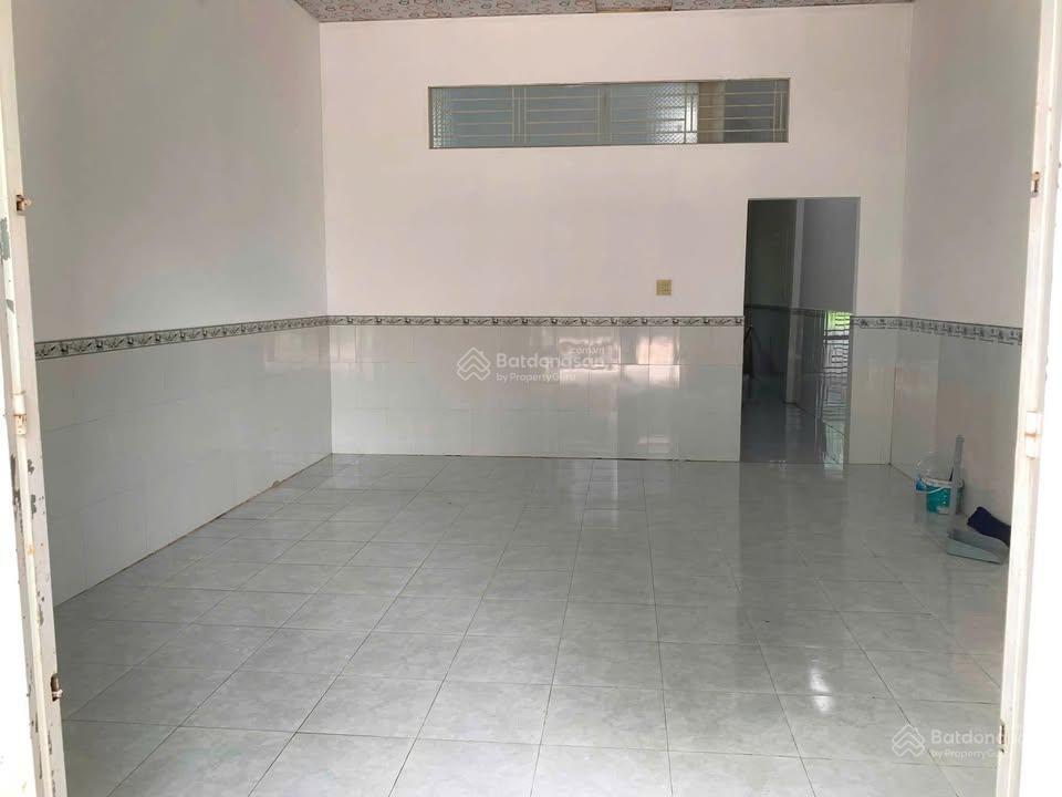 Chủ ngộp cần bán gấp nhà gần bệnh viện xuyên á 100m2 giá chỉ 825 triệu