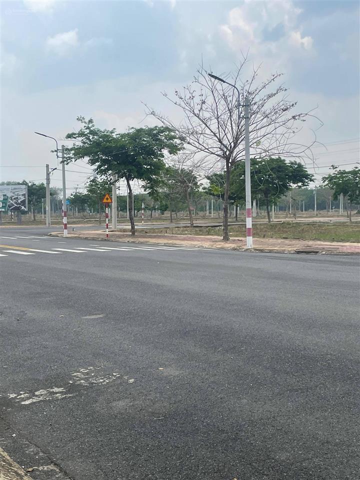 Bán đất tại quốc lộ 13, thị trấn lai uyên, 3,765 tỷ, 100m2, chính chủ uy tín