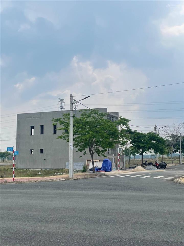 Bán đất tại quốc lộ 13, thị trấn lai uyên, 3,765 tỷ, 100m2, chính chủ uy tín