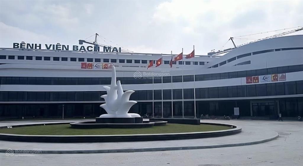Chính chủ bán đất kinh doanh 132m2, mặt tiền 6m, đường 28,5m, gần bv việt đức 2, phủ lý