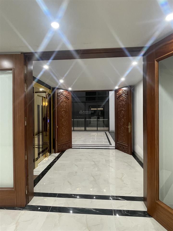 Nhà riêng, đẹp, cho thuê làm văn phòng công ty