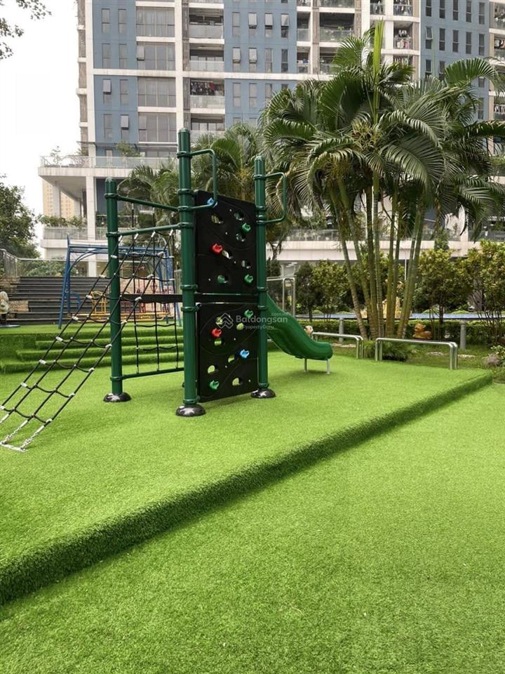 Xuống nhà đất chính chủ bán gấp căn góc 3 ngủ +1 tầng trung tòa tsq mỗ lao giá 11,x tỉ