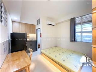 Cho thuê căn hộ mini đẹp sát cầu kênh tẻ, thuận tiện sang q4, q1