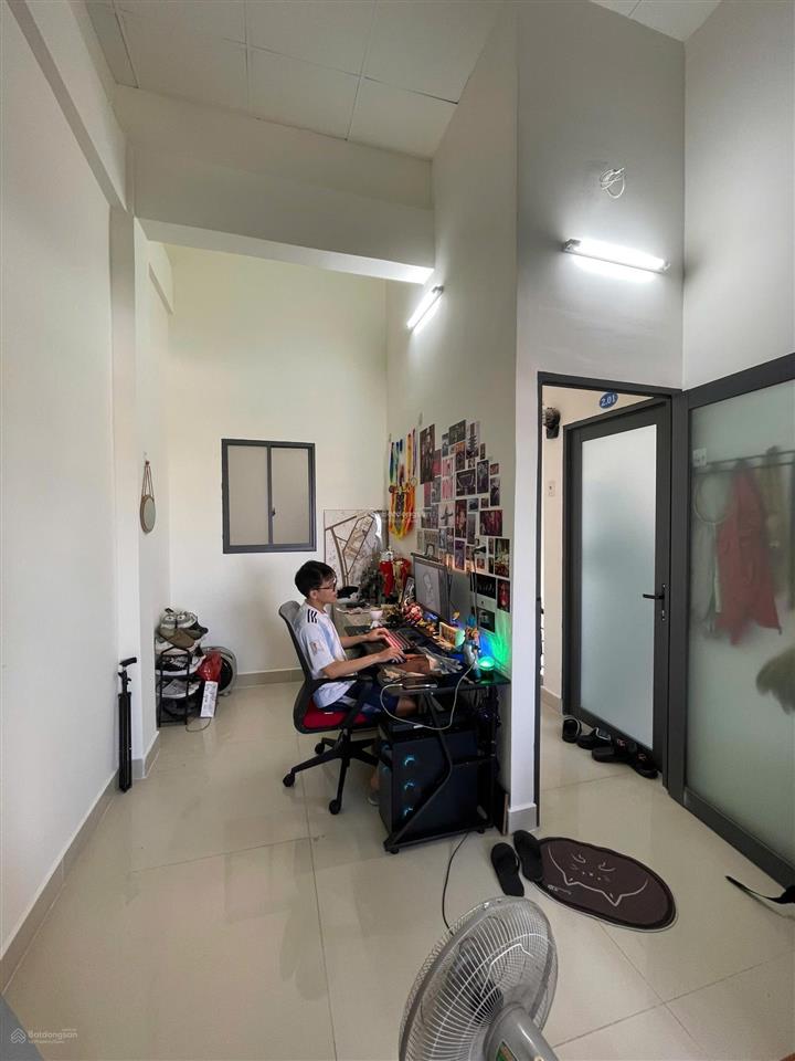 Lê văn lương phòng rộng 50m2 lận á giá 5tr2 thui đầy đủ nội thất