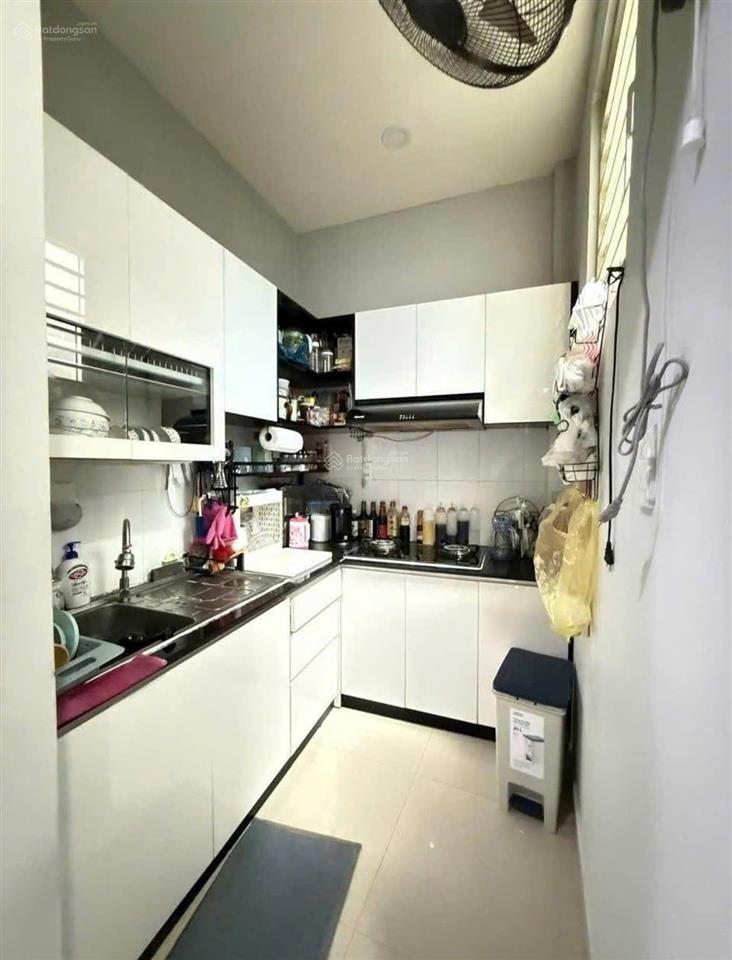 Bán nhà đẹp, nhiều tiện ích ở lê hồng phong, p1, q10, 46m2