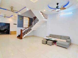 Bán nr 3pn, 2wc, 55m2 tại cao thắng, p 3, q3, 2,97 tỷ