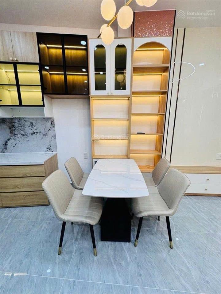 Bán nhà riêng tại phan văn trị, 2,47 tỷ, 12m2, 4pn, 2wc, chính chủ