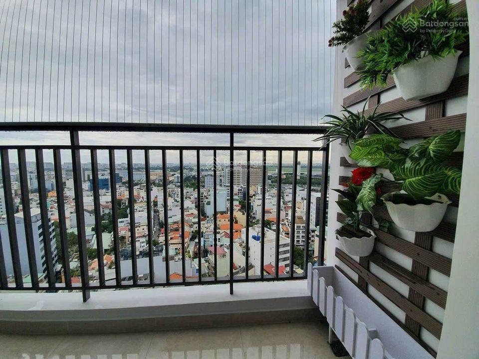 Giá tốt  bán căn góc 3pn 91m2 tại botanica premier (hồng hà) tầng cao + view thoáng mát + full nt